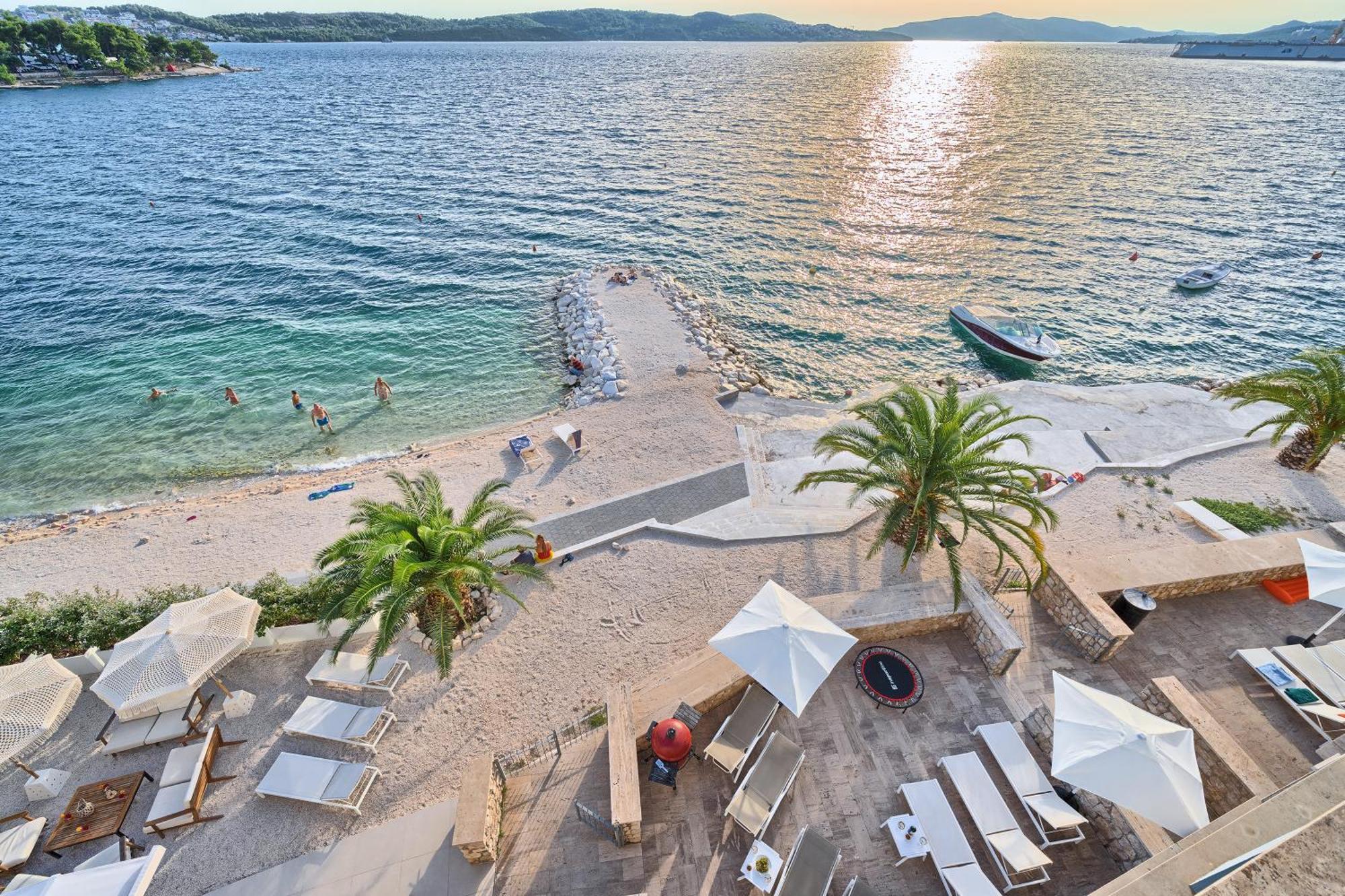 Livingstone Beach House Trogir Exterior foto