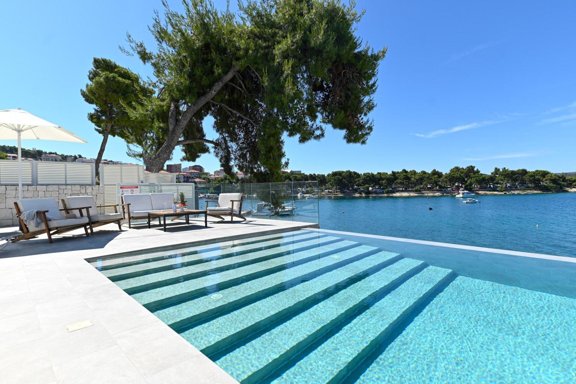 Livingstone Beach House Trogir Exterior foto