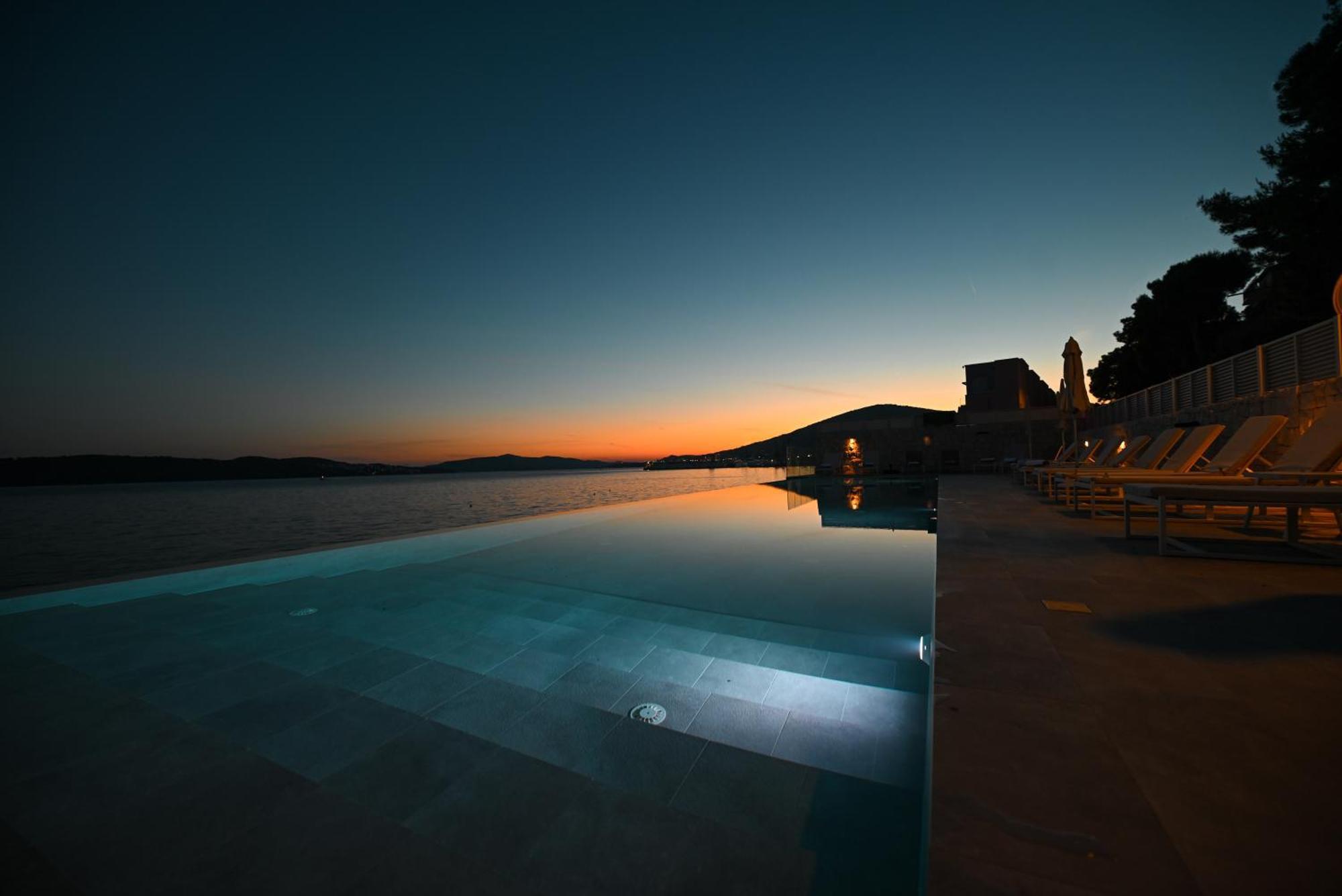 Livingstone Beach House Trogir Exterior foto